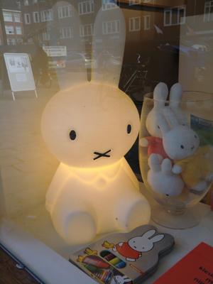 ナインチェショップ
