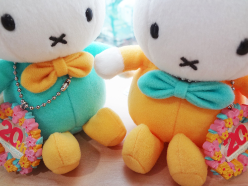 【新品】 Miffy　ミッフィー　ハウステンボス　20周年　ぬいぐるみ　希少 レア！ハウステンボス限定】ミッフィー miffy 20周年 限定品