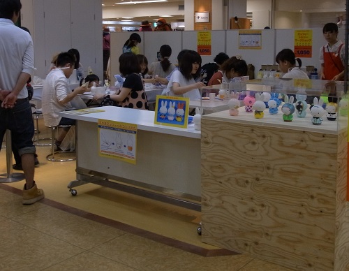 6/22 小田原ダイナシティに「ミッフィー素焼きぬりえ」ワークショップ登場