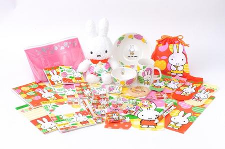 miffy and apple