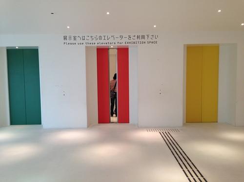 青森県立美術館_館内