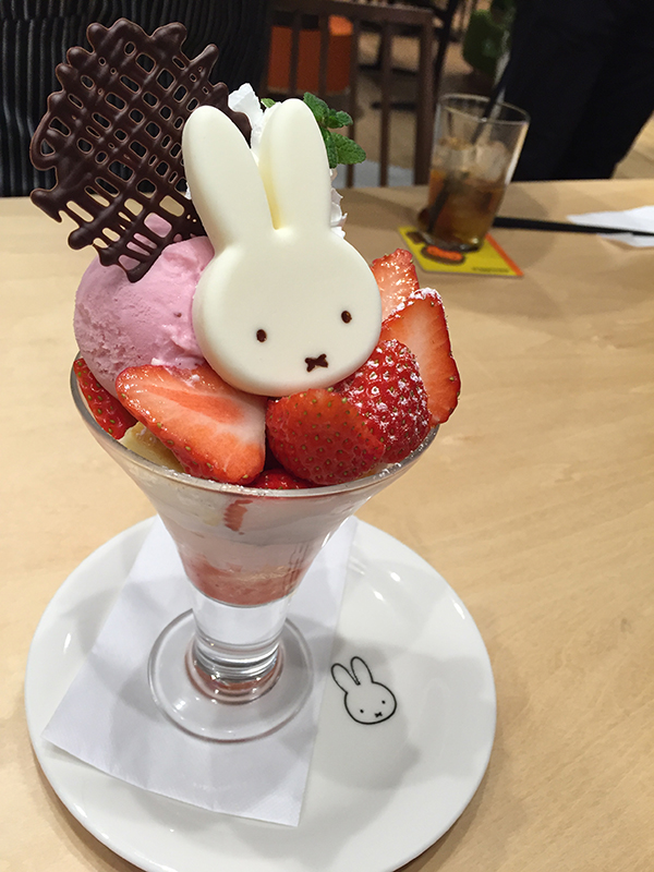 ミッフィーカフェかまいし
