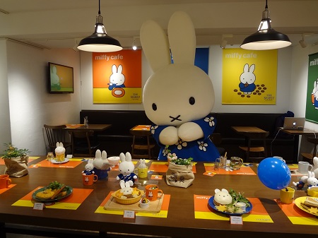 バリうまか～、ミッフィーカフェ
