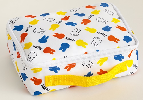 「Baby-mo 2019 秋冬号」付録に「おむつポーチ」