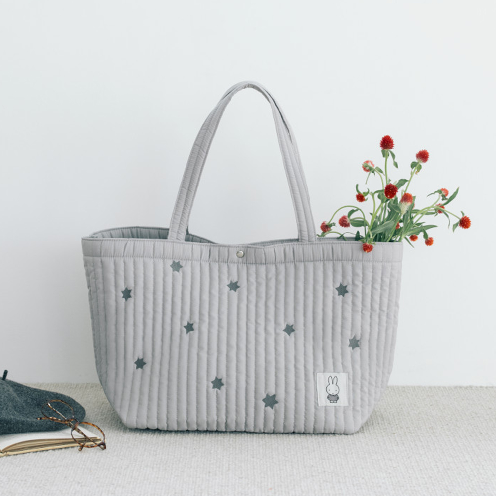 宝島社「miffy 軽くてたっぷり入る! ビッグキルティングバッグBOOK 」発売