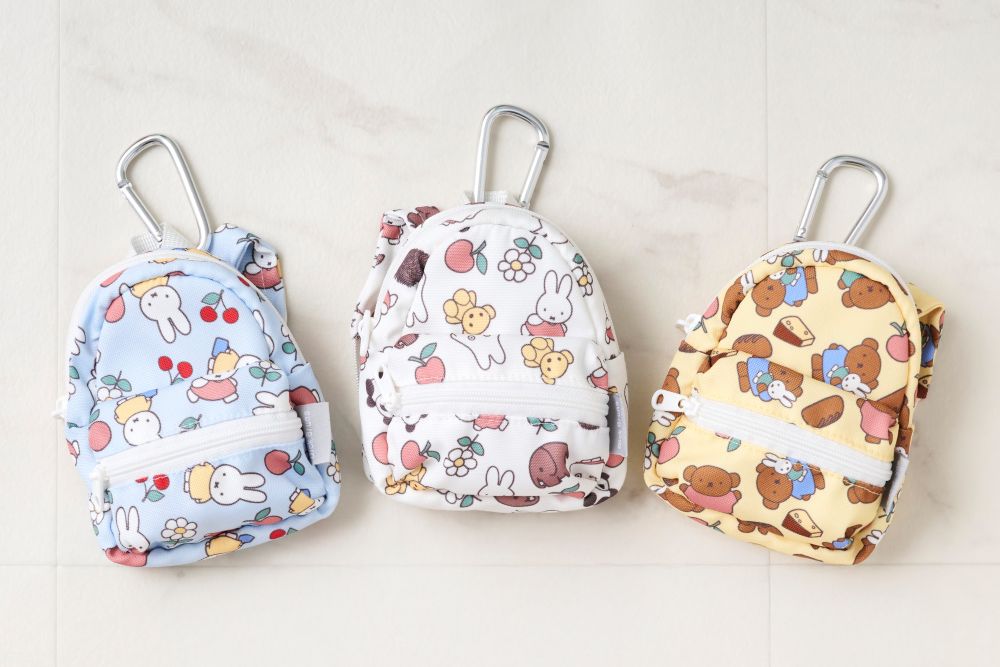 リュック型ポーチ（ゾーウィー）