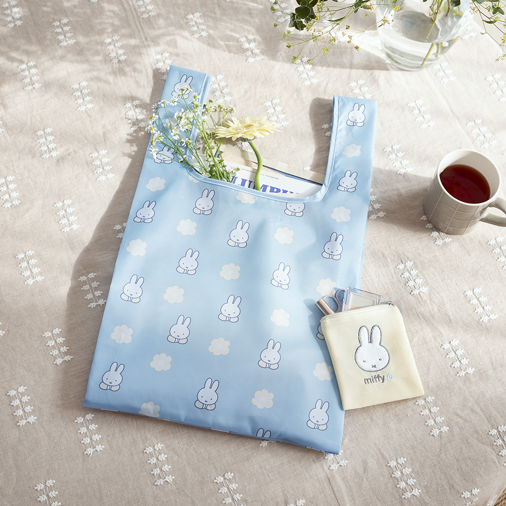 「ゼクシィ」にミッフィーの付録登場