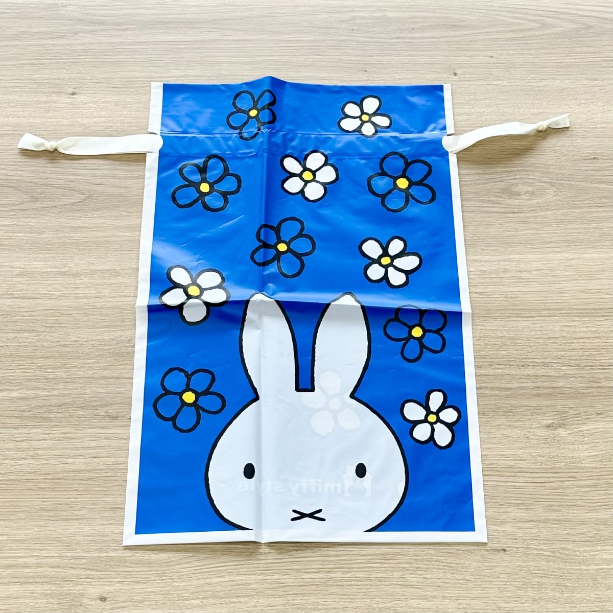 コラム_ミッフィー公式ショップのラッピング