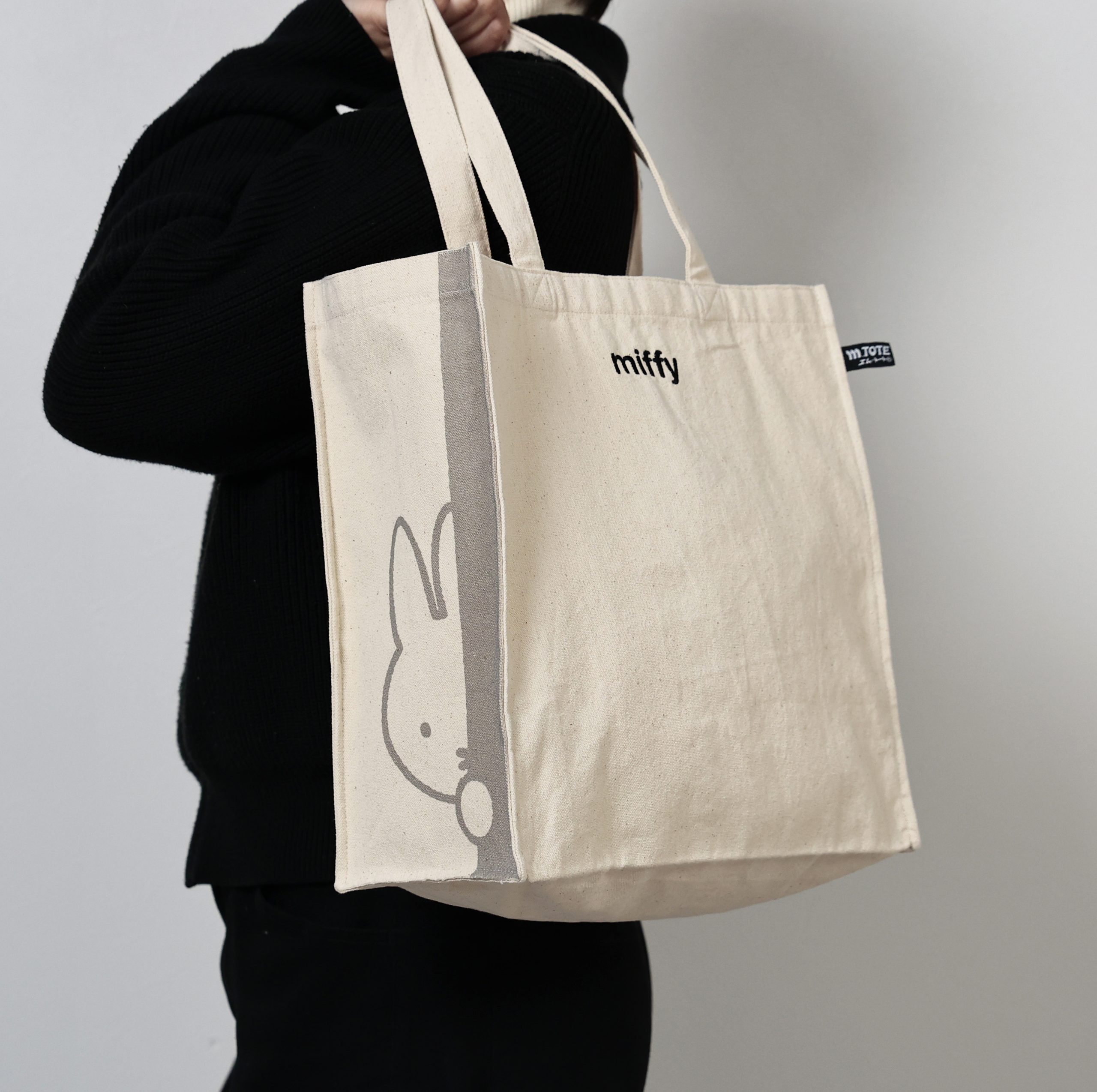 トートバッグ（丸眞）