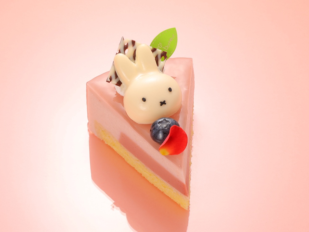 ミッフィーケーキ （オランダ家） - dickbruna.jp 日本のミッフィー