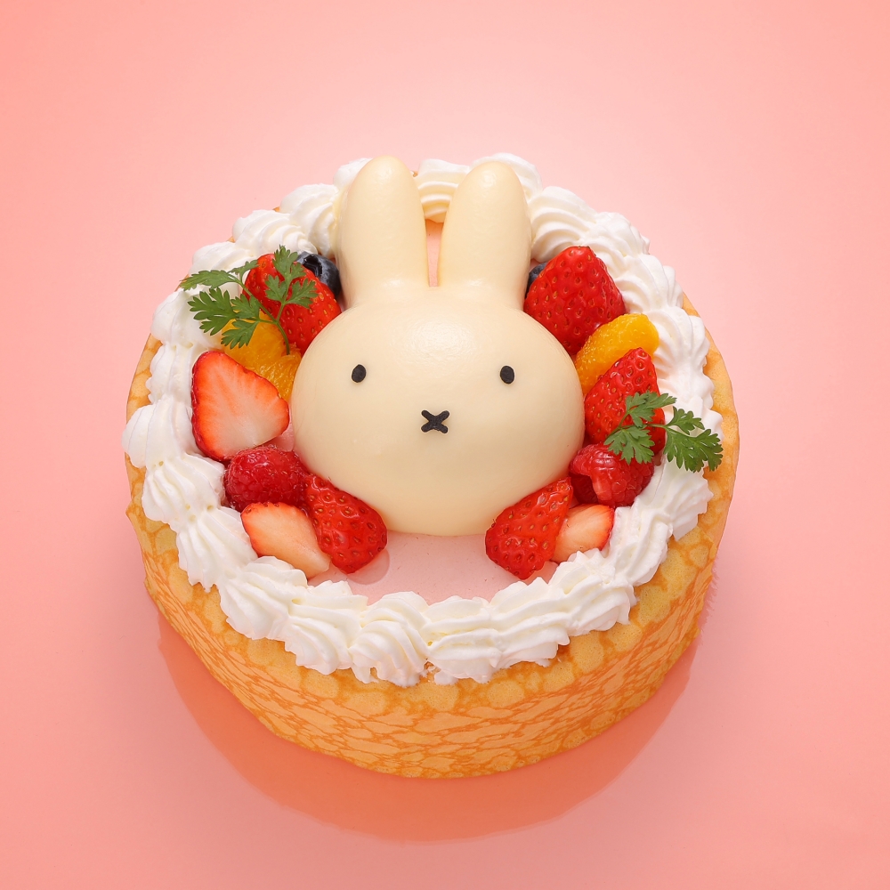 ミッフィー　ケーキ　オランダ家　ホールケーキ