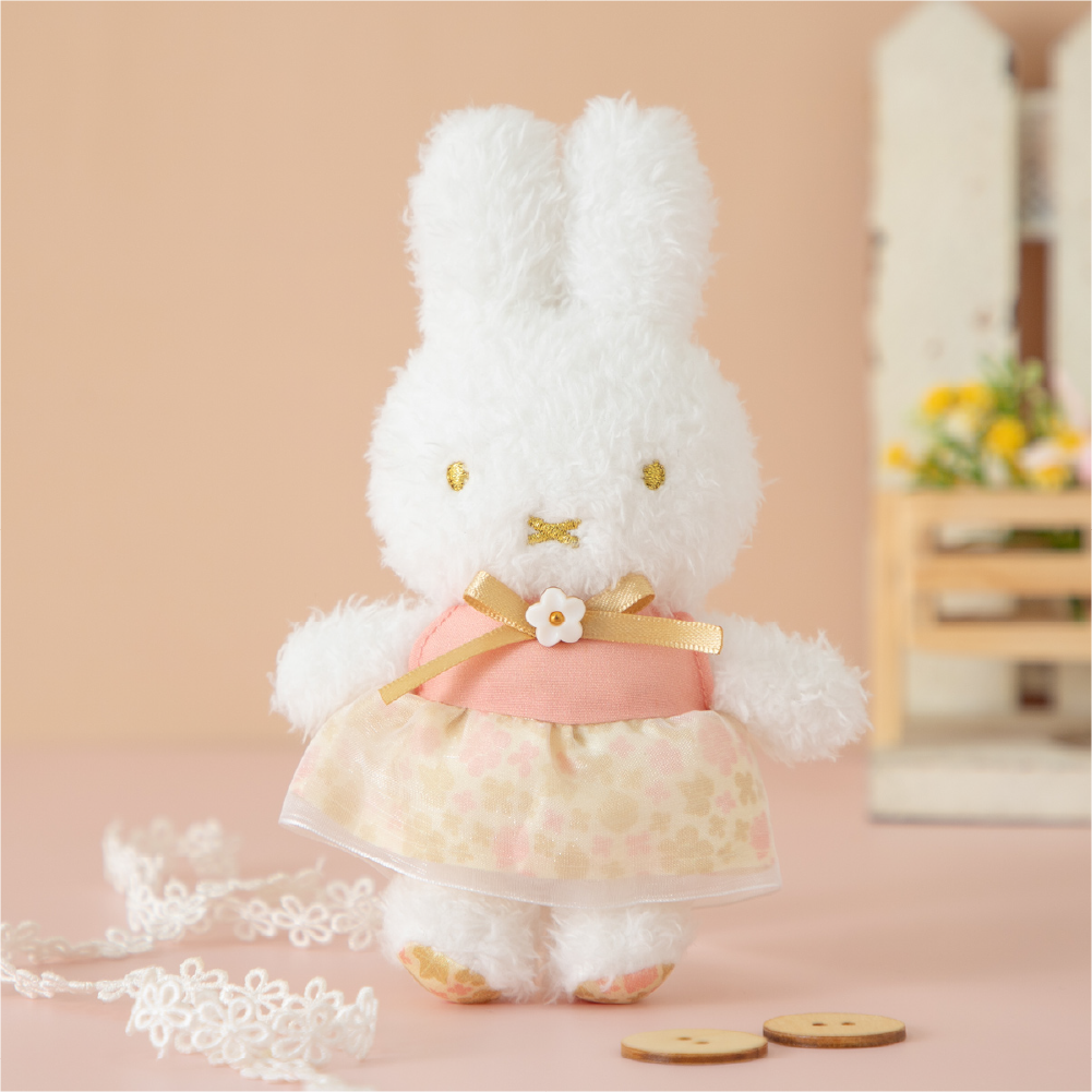 flower miffy　マスコット　ミッフィー　着せかえ　お洋服　ベネリック
