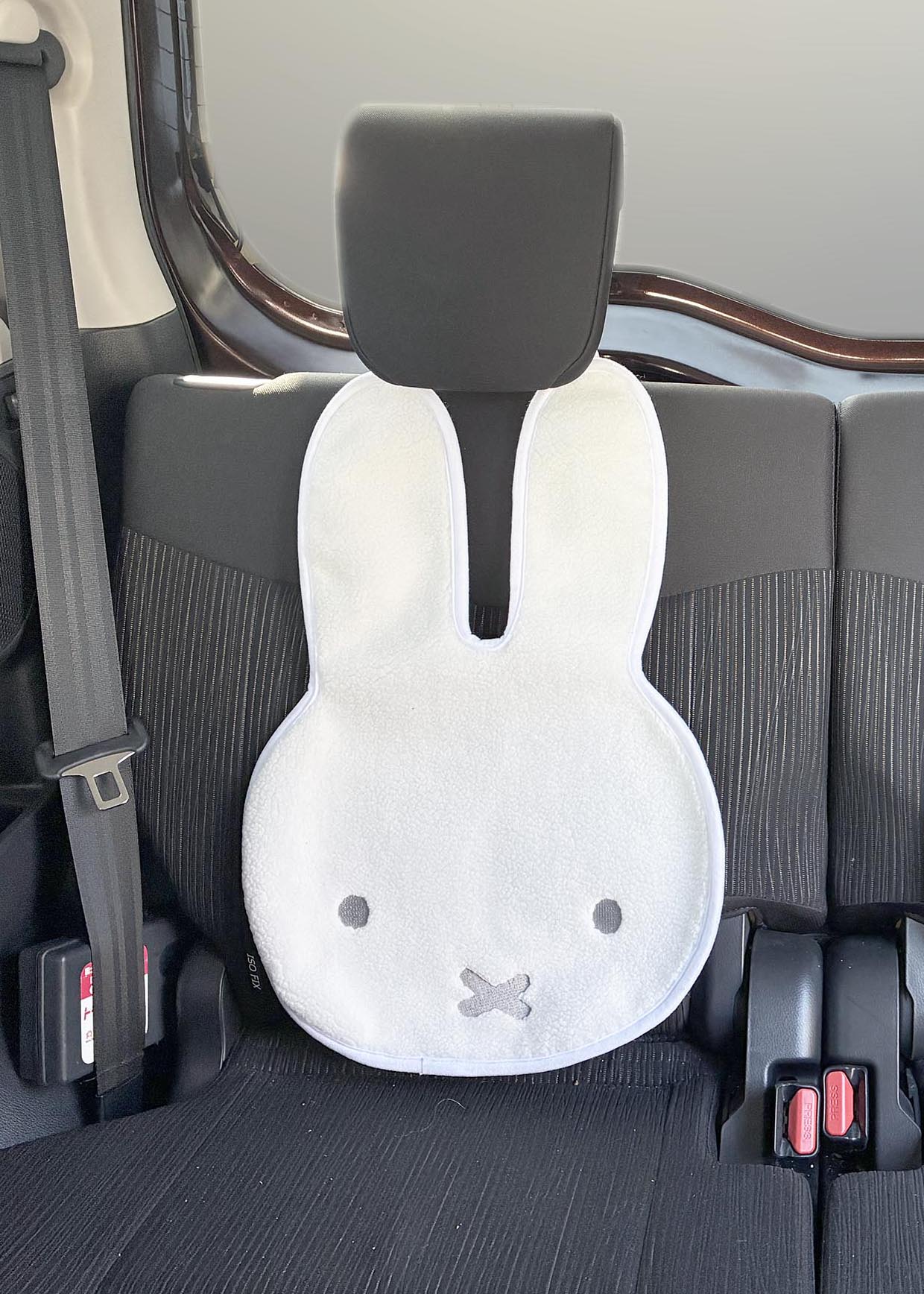 シートカバー　ミッフィー　車　ニコット